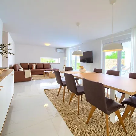 Βίλα Terra Županje